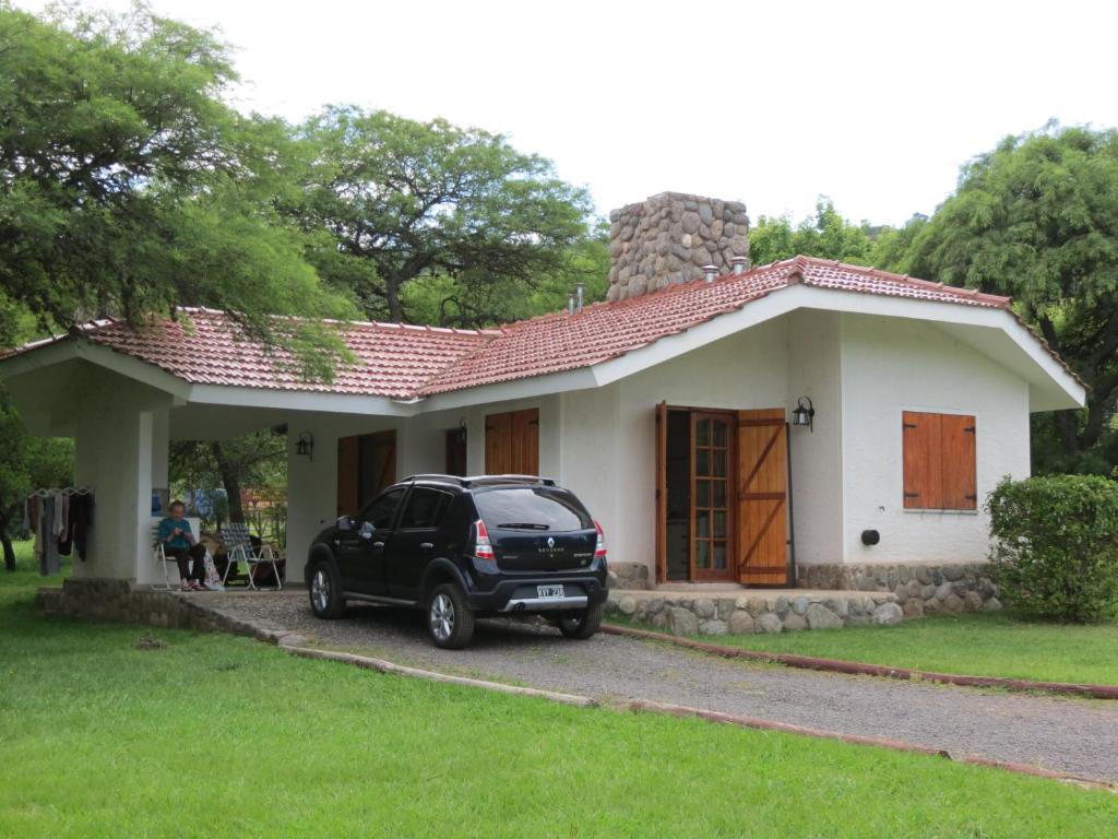 Cabanas Los Algarrobos Villa General Belgrano Εξωτερικό φωτογραφία