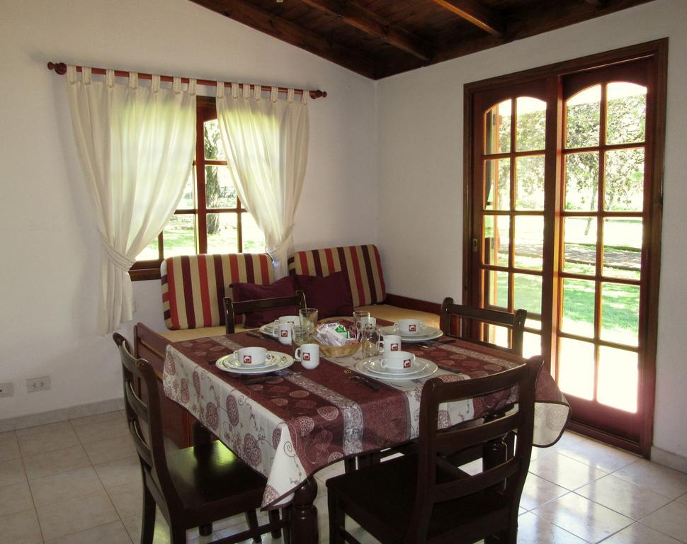 Cabanas Los Algarrobos Villa General Belgrano Εξωτερικό φωτογραφία