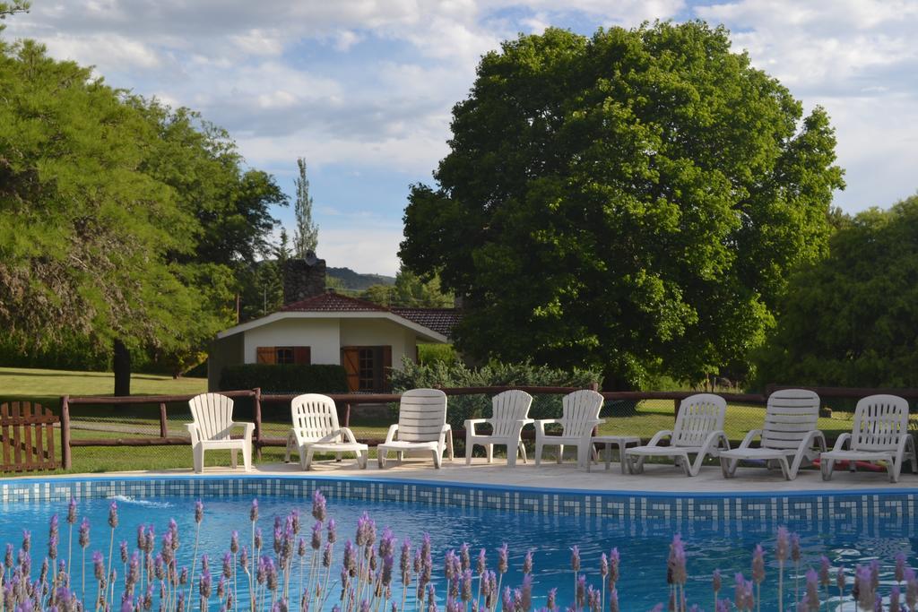Cabanas Los Algarrobos Villa General Belgrano Εξωτερικό φωτογραφία